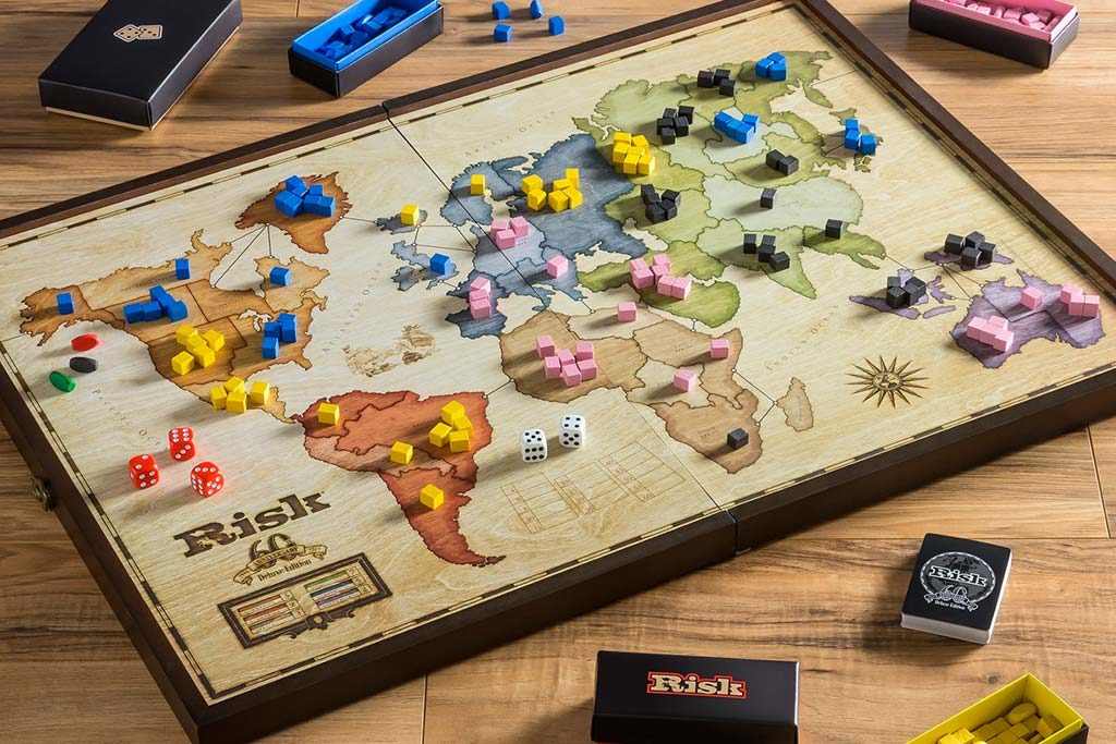 Risk - Jeu de societe de Stratégie - Jeu de Plateau - Jeux classiques